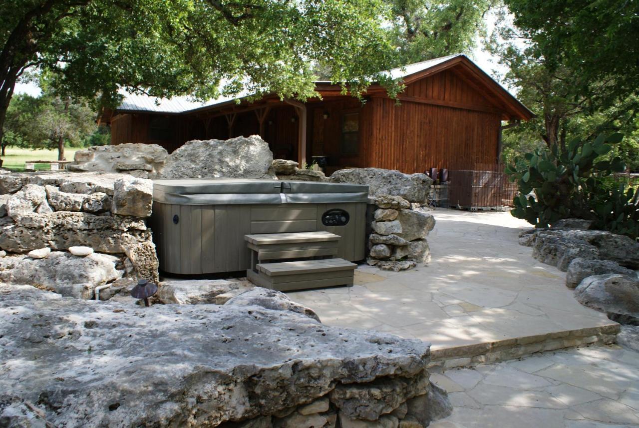 Creekside Falls Wimberley Exterior foto