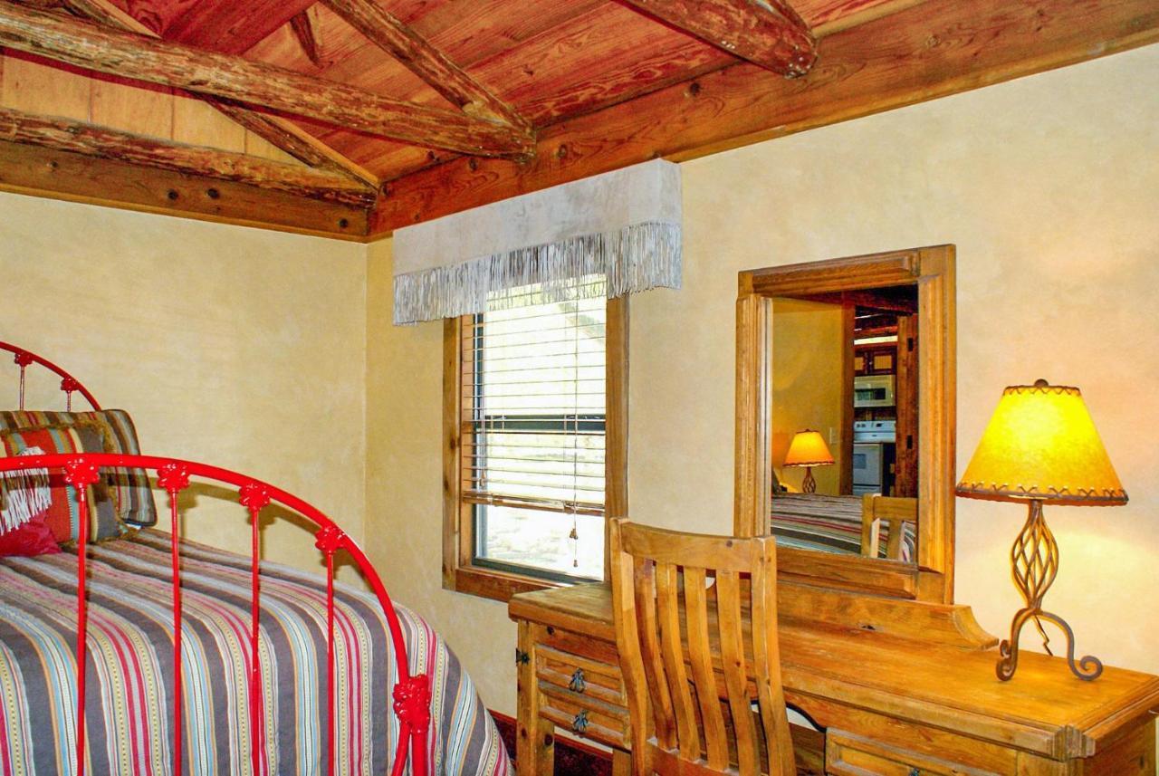 Creekside Falls Wimberley Exterior foto